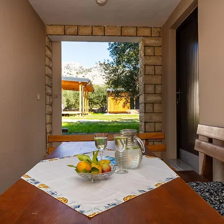 And Adriana Apartment Starigrad Paklenica