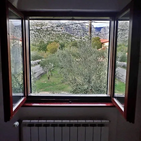 And Adriana Lejlighed Starigrad Paklenica